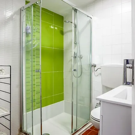 Cozy 3 Bedroom In Lively Bairro Alto * Lisboa