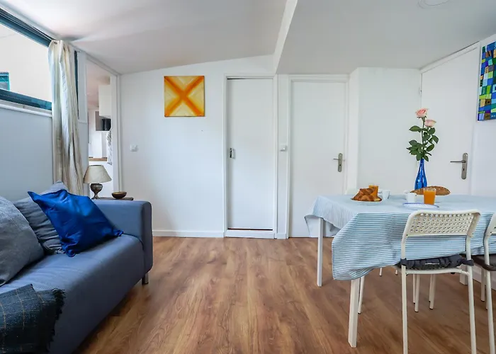 Apartmán Cozy 3 Bedroom In Lively Bairro Alto *